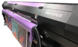 Bofa Luftreiniger an Großformatdrucker Mimaki SWJ-320EA Large Format Printing